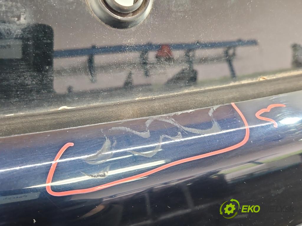 Land rover Range Rover sport I L320 3.6 TD V8 272 HP automatic 200 kW 3628 cm3 5- zadna kufor  (Kapota zadná (kufor))