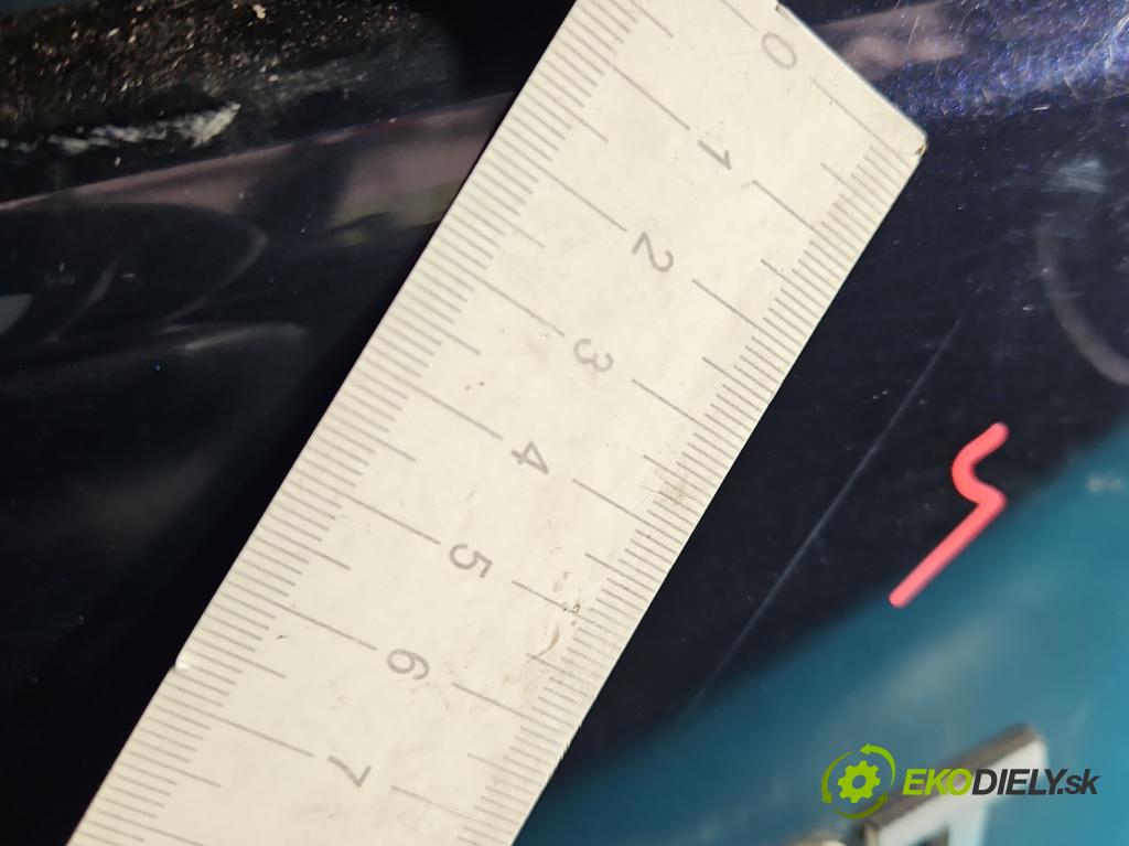 Land rover Range Rover sport I L320 3.6 TD V8 272 HP automatic 200 kW 3628 cm3 5- zadna kufor  (Kapota zadná (kufor))