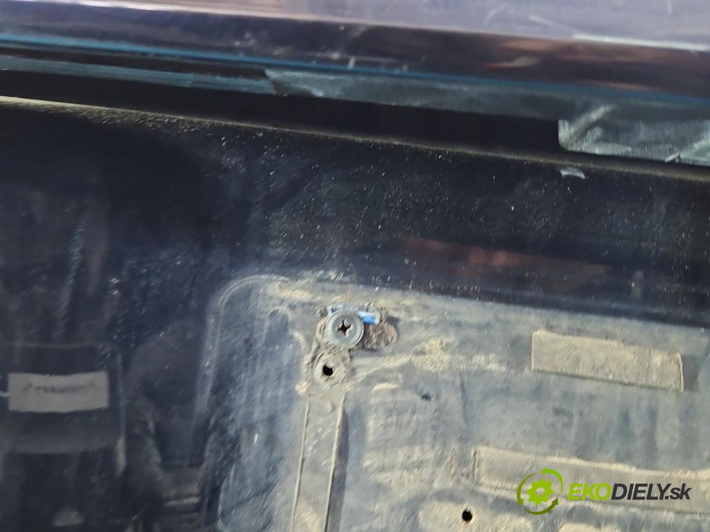 Land rover Range Rover sport I L320 3.6 TD V8 272 HP automatic 200 kW 3628 cm3 5- zadna kufor  (Kapota zadná (kufor))