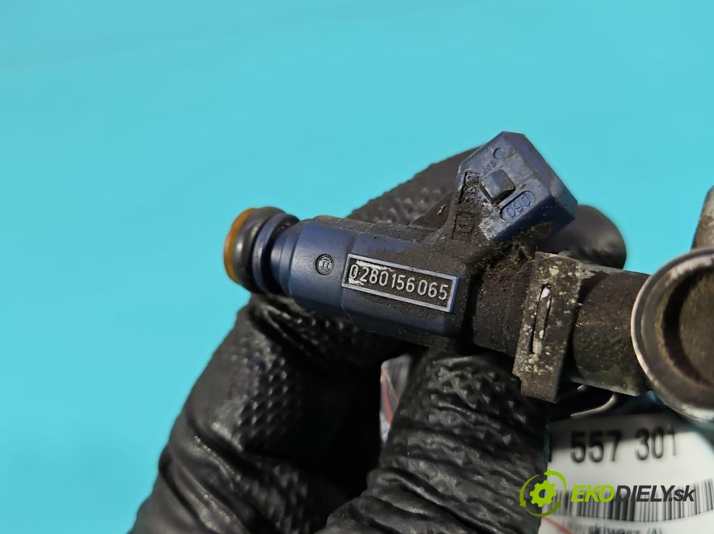 Audi A6 C5 1997-2004 1.8 T 150 HP manual 110 kW 1781 cm3 4- vstrek 06B133551M (Vstrekovač paliva)