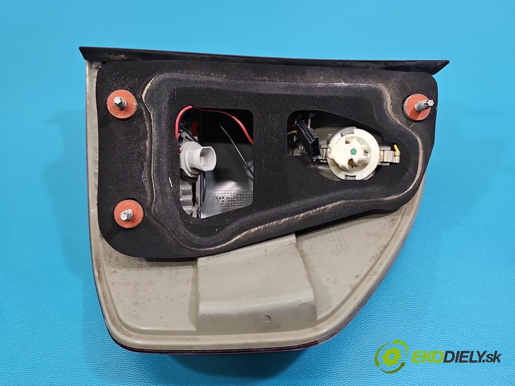 Bmw X3 E83 2003-2010 2.0d 177 hp manual 130 kW 1995 cm3 5- světlo zadní levé 7162209 (Klika dveří ostatní)