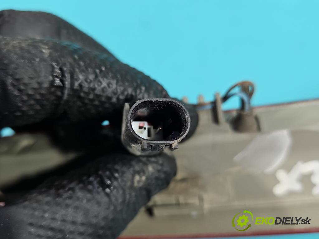 Bmw X3 E83 2003-2010 2.0d 177 hp manual 130 kW 1995 cm3 5- světlo: 022191