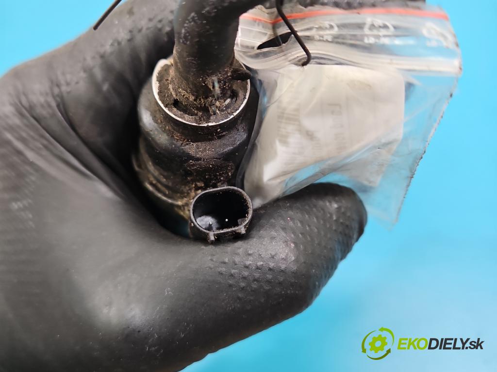 Land rover Range Rover sport I L320 3.6 TD V8 368DT 272 HP automatic 200 kW 3628 cm3 5- pompa palivo webasto  (Webasto (nezávislé kúrenie))