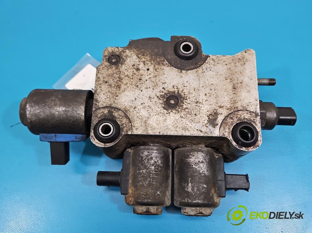 Land rover Range Rover sport I L320 3.6 TD V8 272 hp automatic 200 kW 3628 cm3 5- Distributor: 3496860