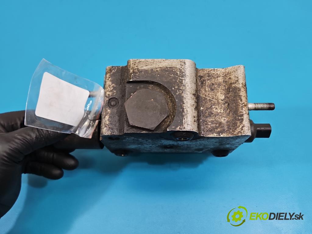 Land rover Range Rover sport I L320 3.6 TD V8 272 hp automatic 200 kW 3628 cm3 5- Distributor: 3496860