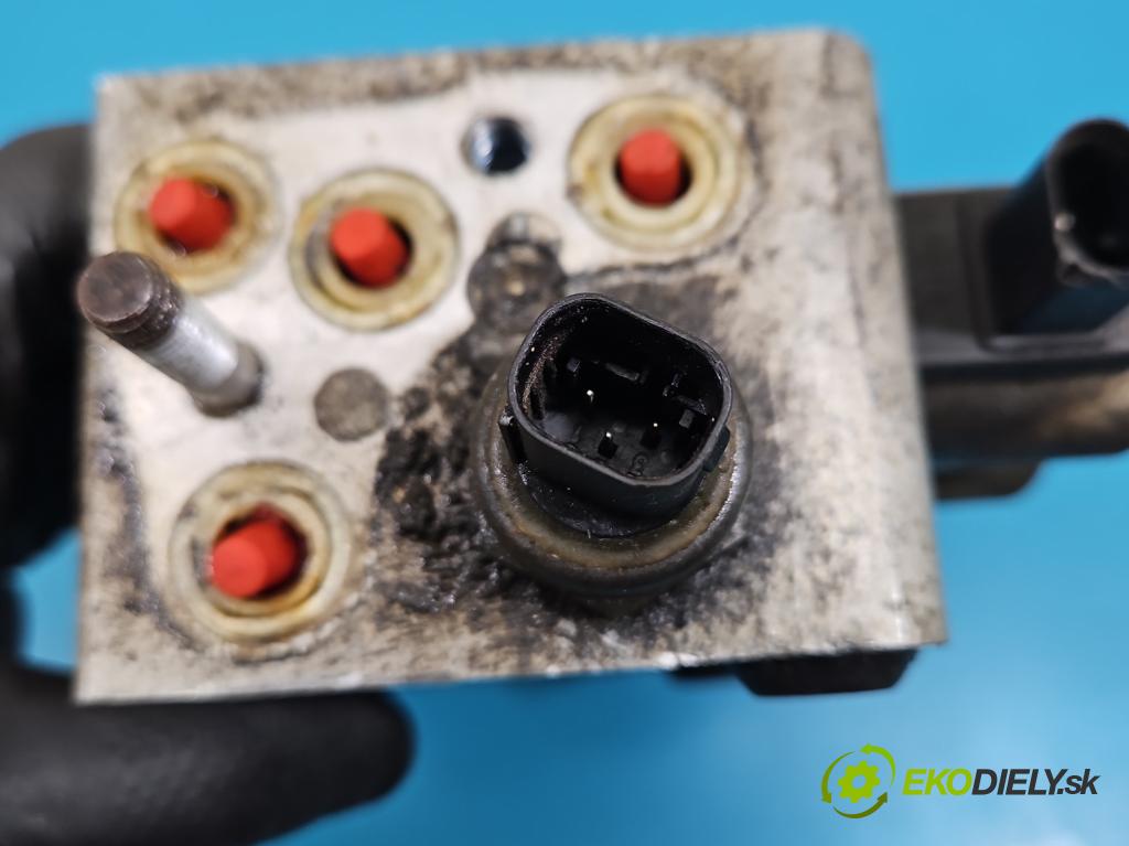 Land rover Range Rover sport I L320 3.6 TD V8 272 hp automatic 200 kW 3628 cm3 5- Distributor: 3496860