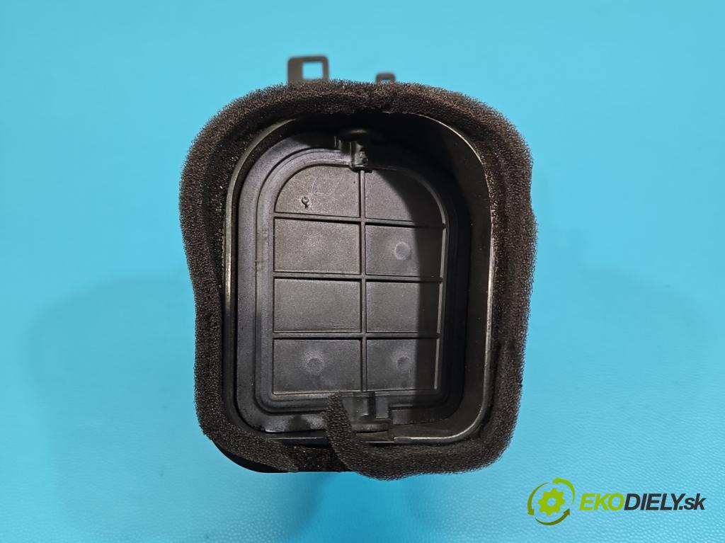 Land rover Range Rover sport I L320 3.6 TD V8 272 hp automatic 200 kW 3628 cm3 5- Mřížka: topení medián: 05527-000 (Mřížka topení)