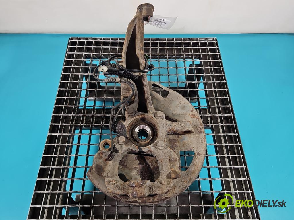 Land rover Range Rover sport I L320 3.6 TD V8 272 hp automatic 200 kW 3628 cm3 5- náboj levé  (Náboj kola)