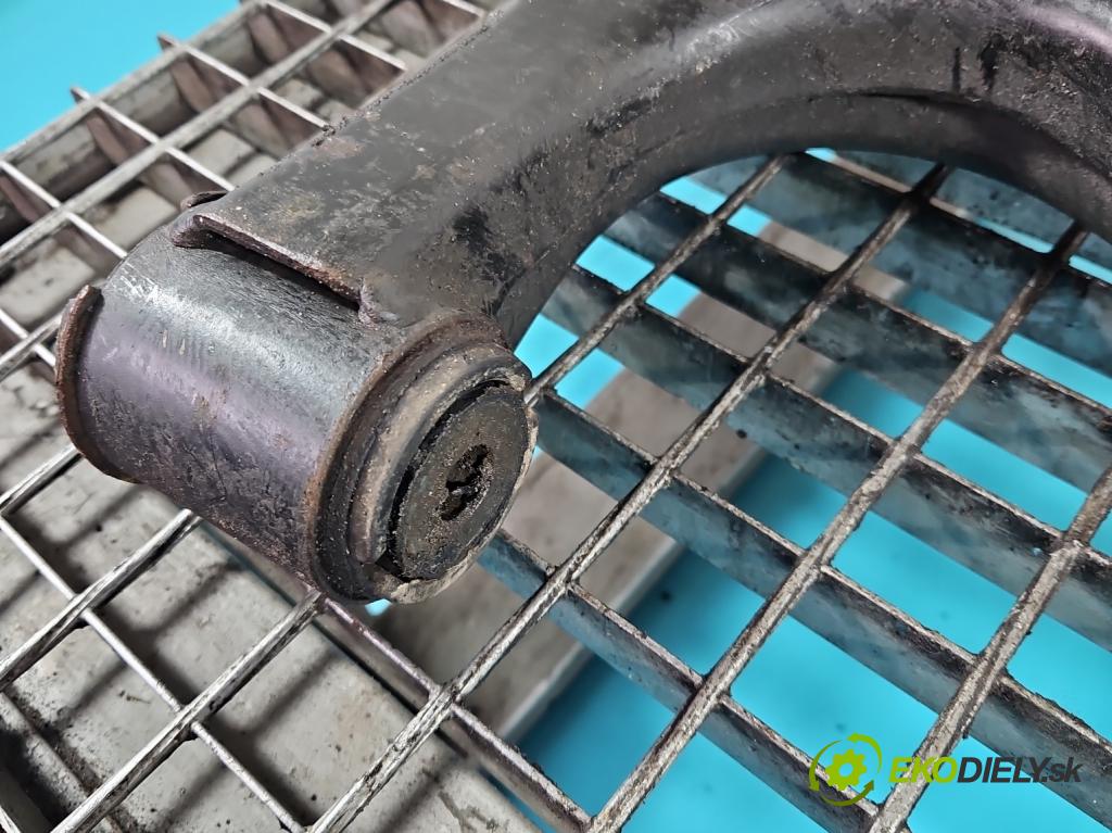 Land rover Range Rover sport I L320 3.6 TD V8 272 HP automatic 200 kW 3628 cm3 5- predné ľavý  (Kľučka dverí ostatné)