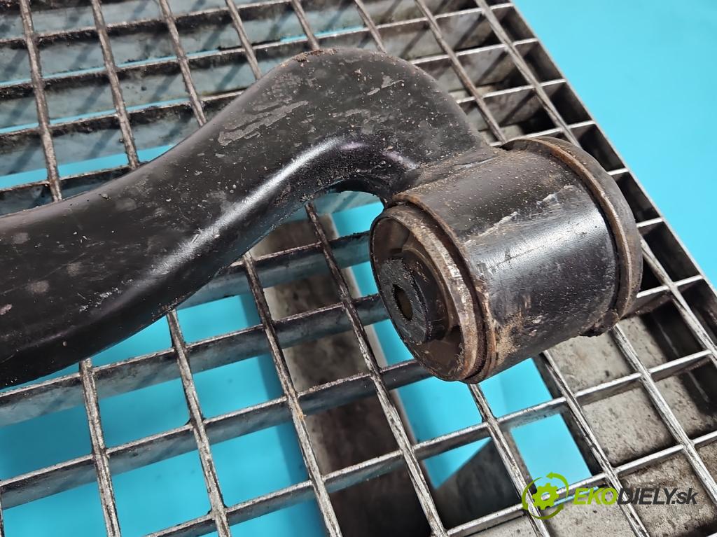 Land rover Range Rover sport I L320 3.6 TD V8 272 HP automatic 200 kW 3628 cm3 5- predné ľavý  (Kľučka dverí ostatné)