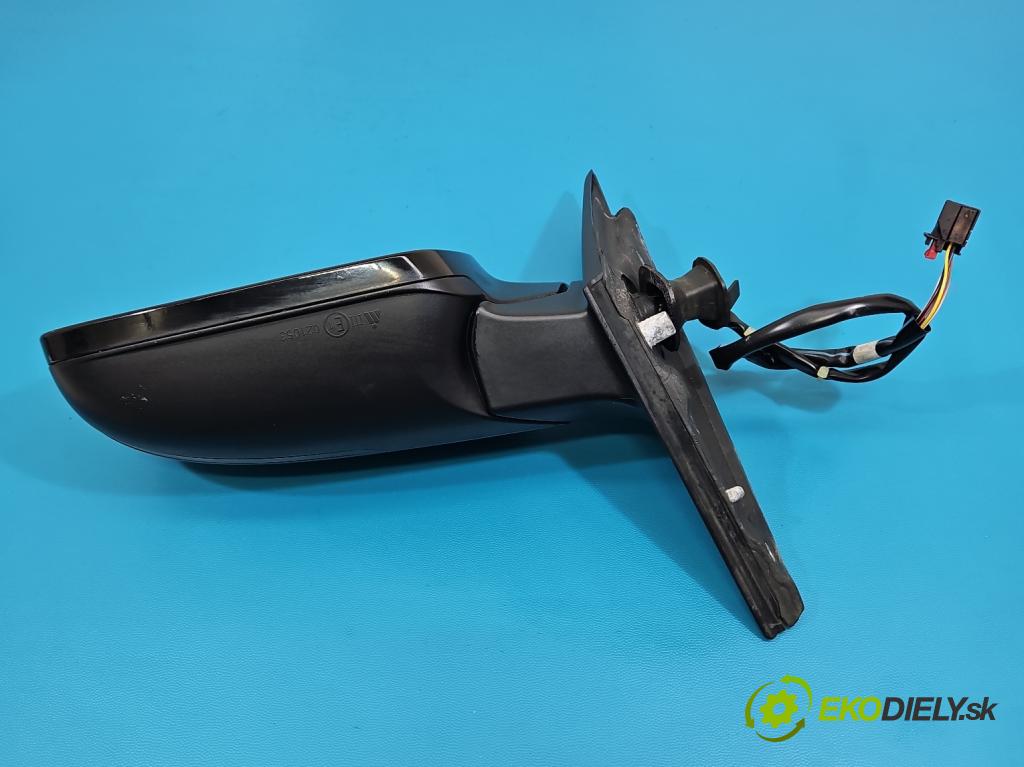 Audi A4 B8 2007-2015 2.0 tdi 143 HP manual 105 kW 1968 cm3 5- zrkadlo ľavé  (Kľučka dverí ostatné)