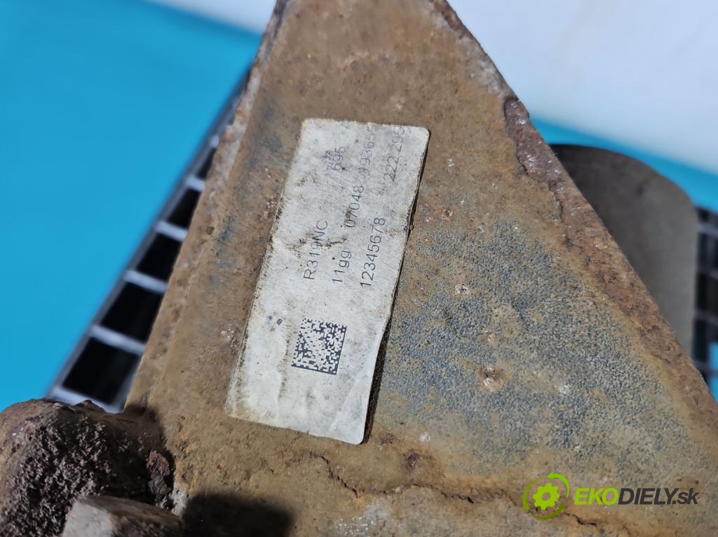 Land rover Range Rover sport I L320 3.6 TD V8 272 HP automatic 200 kW 3628 cm3 5- Most: zadní: R319NC