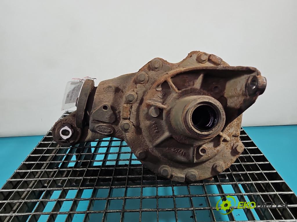 Land rover Range Rover sport I L320 3.6 TD V8 272 HP automatic 200 kW 3628 cm3 5- Most: zadní: R319NC