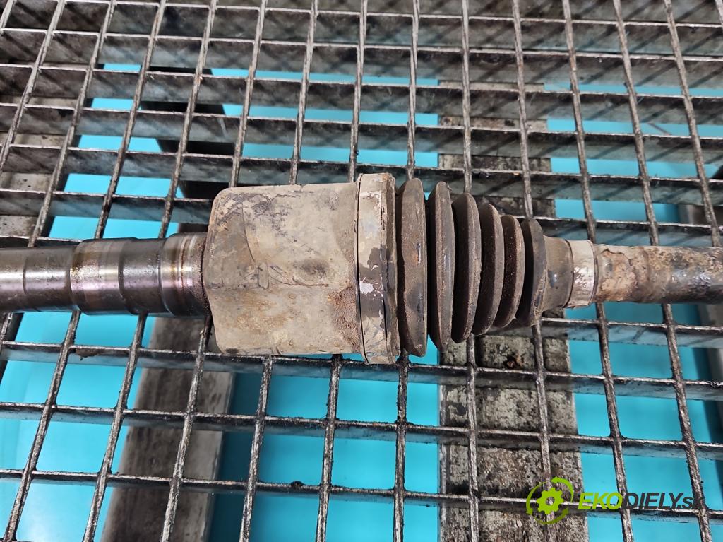 Land rover Range Rover sport I L320 3.6 TD V8 368DT 272 hp automatic 200 kW 3628 cm3 5- poloos přední pravé