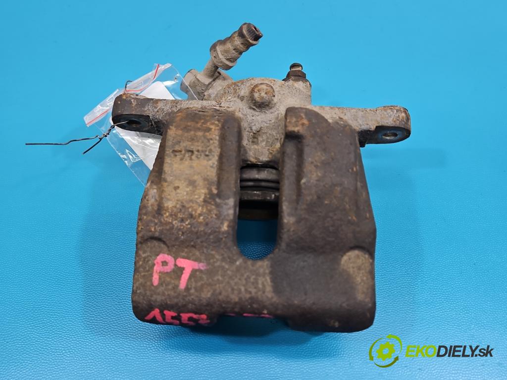 Land rover Range Rover sport I L320 3.6 TD V8 272 HP automatic 200 kW 3628 cm3 5- brzdič zadné pravý  (Kľučka dverí ostatné)