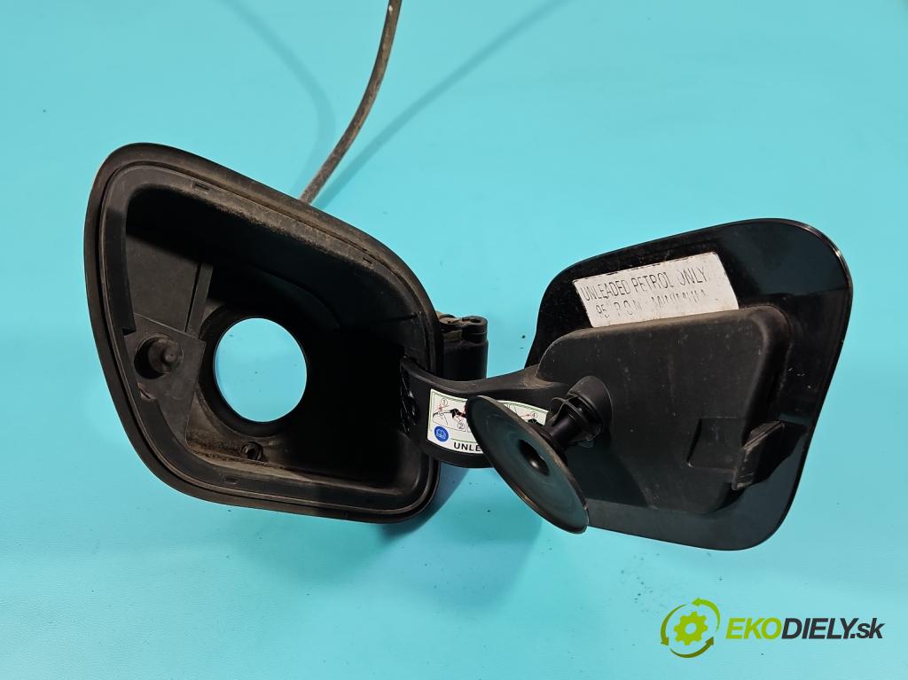 Fiat Tipo II 2015- 1.4 16V 95 hp manual 70 kW 1368 cm3 4- Klapka nalévání paliva  (Klika dveří ostatní)