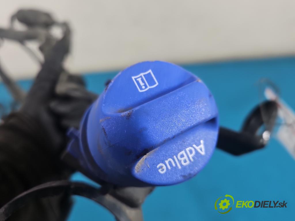 Peugeot 3008 II 2016-2023 1.5 hdi 131 HP automatic 96 kW 1499 cm3 5- Nalievacie hrdlo: palivo 9821881280