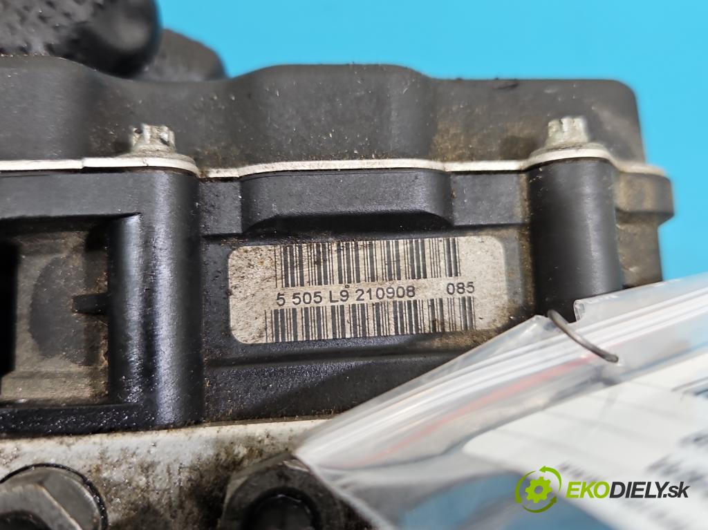 Bmw X3 E83 2003-2010 2.0d 177 hp manual 130 kW 1995 cm3 5- čerpadlo abs 0265950489 (Pumpa ABS)