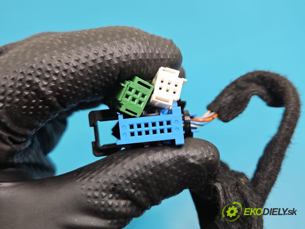 Peugeot 3008 II 2016-2023 1.5 hdi 131 HP automatic 96 kW 1499 cm3 5- Zväzok: ostatné 9841829280