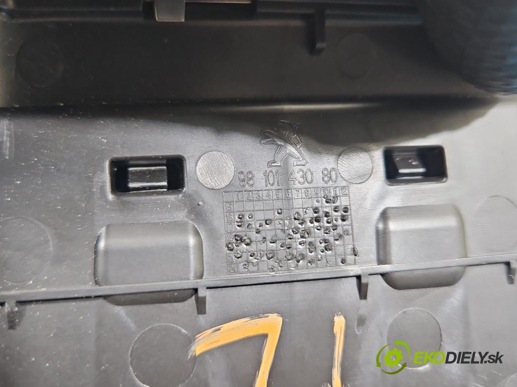 Peugeot 3008 II 2016-2023 1.5 hdi 131 HP automatic 96 kW 1499 cm3 5- Mřížka: kúrenia ostatné 9810143080