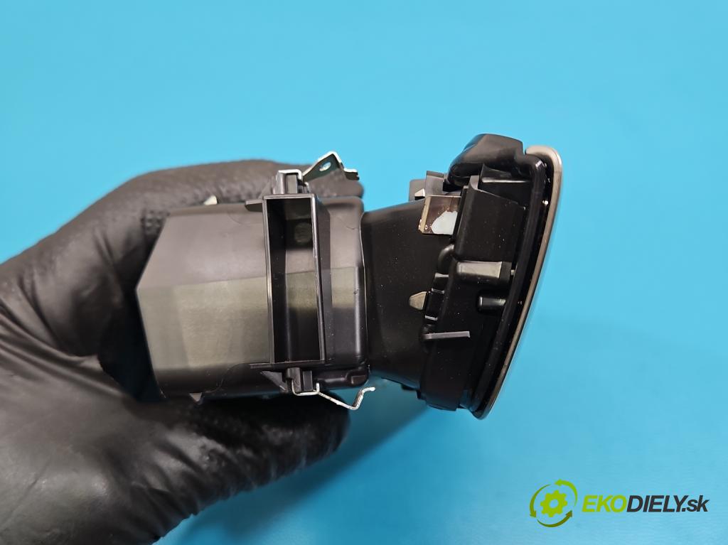 Peugeot 3008 II 2016-2023 1.5 hdi 131 HP automatic 96 kW 1499 cm3 5- Mřížka: kúrenia ostatné 9810143080