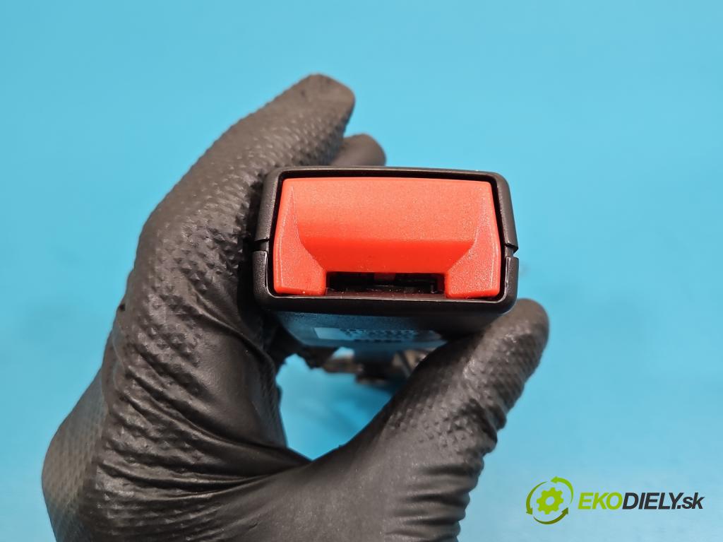 Peugeot 3008 II 2016-2023 1.5 hdi 131 HP automatic 96 kW 1499 cm3 5- pas bezpečnosť: zadné ľavý 9810493477