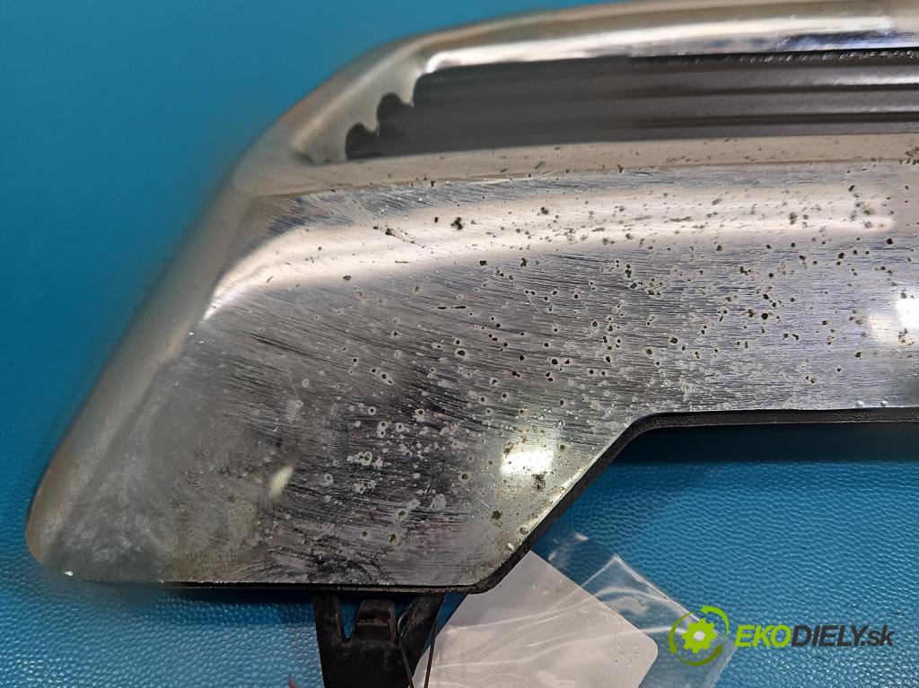 Peugeot 3008 II 2016-2023 1.5 hdi 131 HP automatic 96 kW 1499 cm3 5- blenda mriežka: nárazník ľavé 9812041877