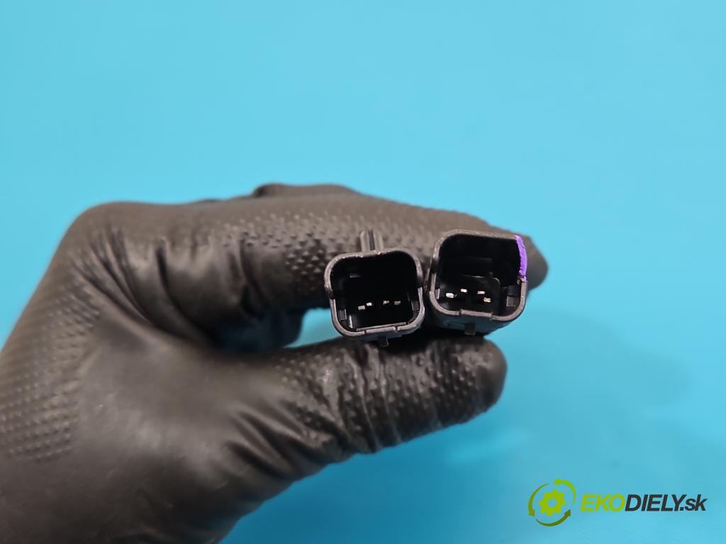 Peugeot 3008 II 2016-2023 1.5 hdi 131 HP automatic 96 kW 1499 cm3 5- riadiaca jednotka motora 0281039490