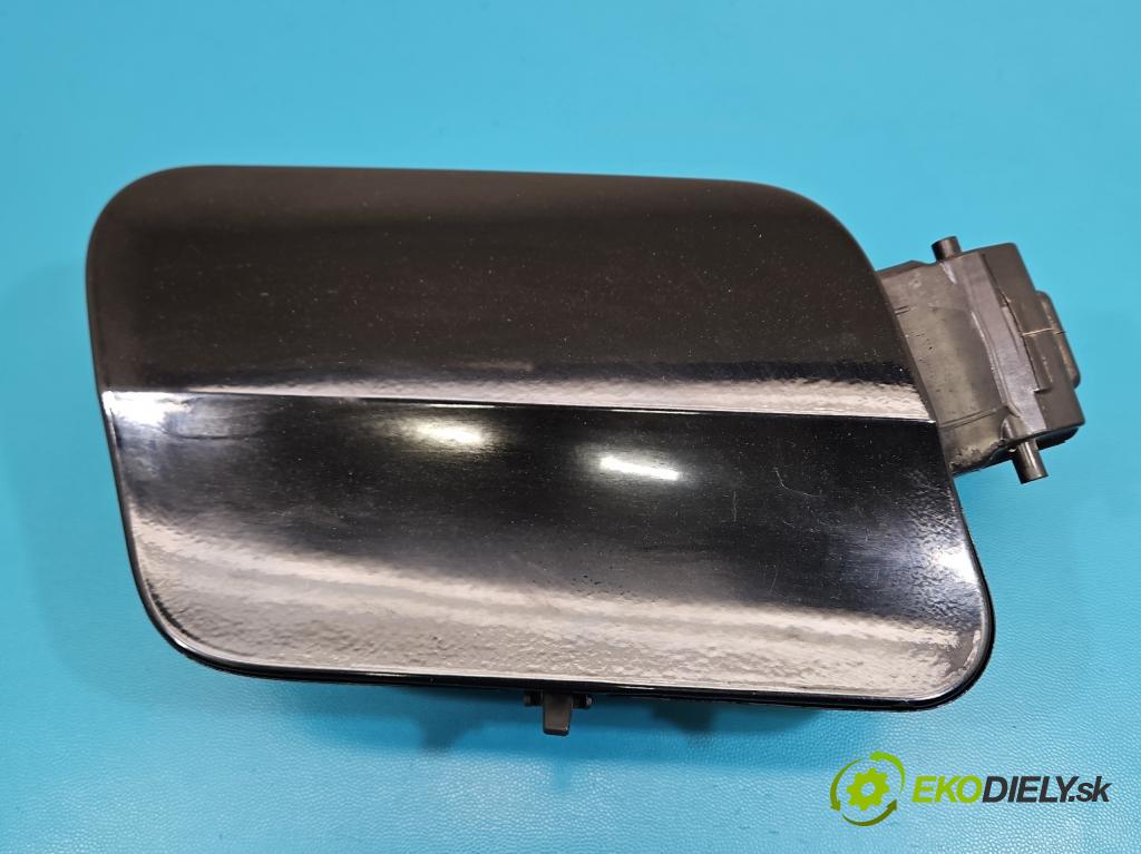 Peugeot 3008 II 2016-2023 1.5 hdi 131 HP automatic 96 kW 1499 cm3 5- Klapka nádrže palivo  (Kľučka dverí ostatné)