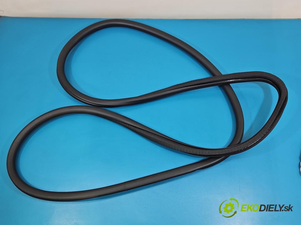 Peugeot 3008 II 2016-2023 1.5 hdi 131 hp automatic 96 kW 1499 cm3 5- Těsnění: dveře přední pravé 9811537480