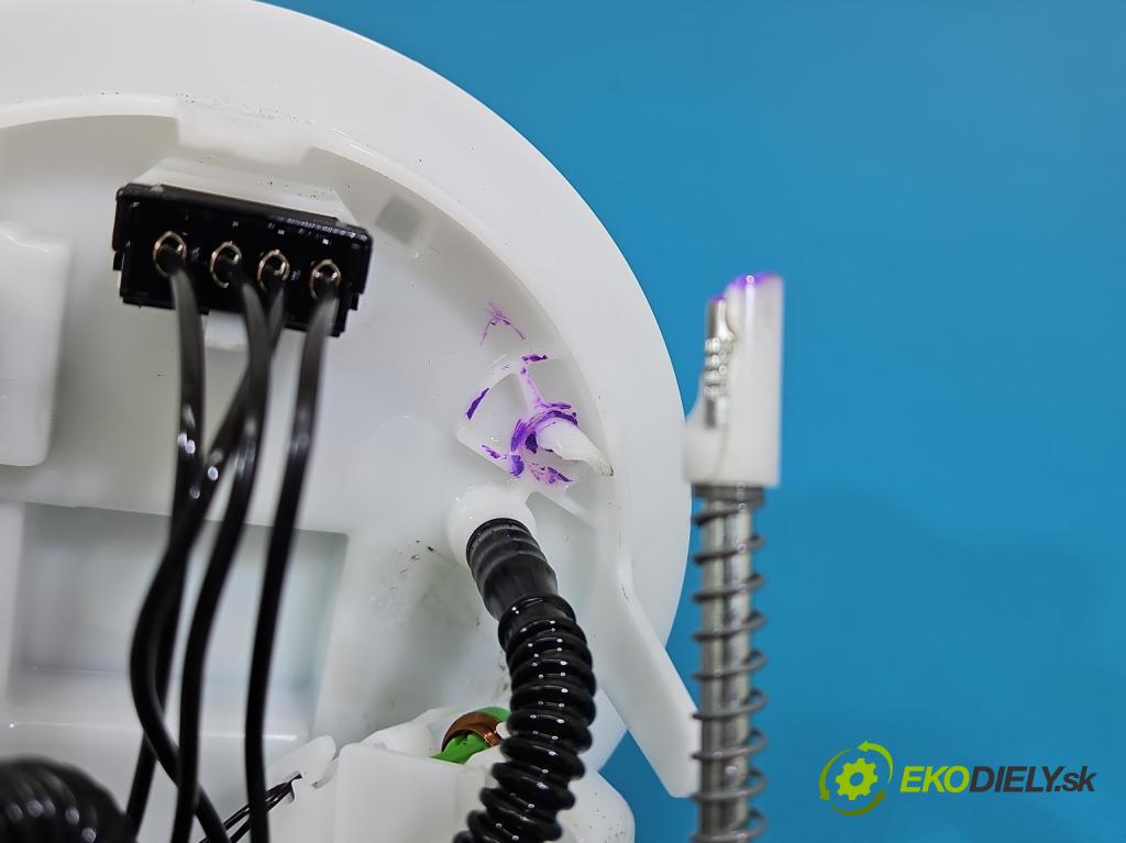 Peugeot 3008 II 2016-2023 1.5 hdi 131 HP automatic 96 kW 1499 cm3 5- čerpadlo palivo 9809358780