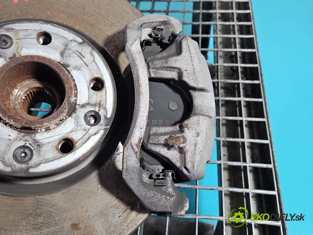 Peugeot 3008 II 2016-2023 1.5 hdi 131 hp automatic 96 kW 1499 cm3 5- brzdič přední pravý  (Klika dveří ostatní)