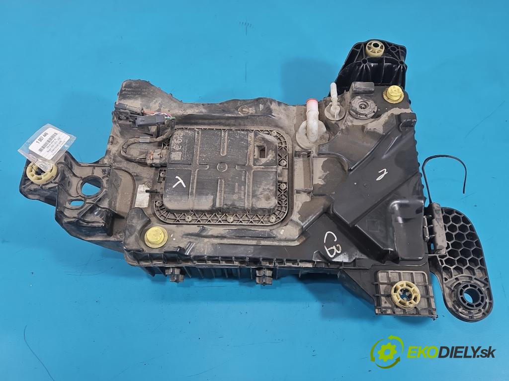 Peugeot 3008 II 2016-2023 1.5 hdi 131 HP automatic 96 kW 1499 cm3 5- Nádrž: AdBlue: P1002559