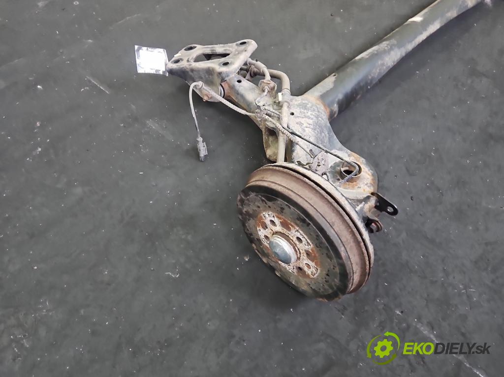 Fiat Tipo II 2015- 1.4 16V 95 HP manual 70 kW 1368 cm3 4- zadna výstuha  (Výstuha zadná)