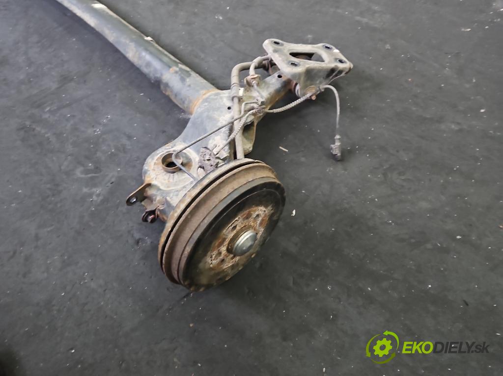 Fiat Tipo II 2015- 1.4 16V 95 HP manual 70 kW 1368 cm3 4- zadna výstuha  (Výstuha zadná)