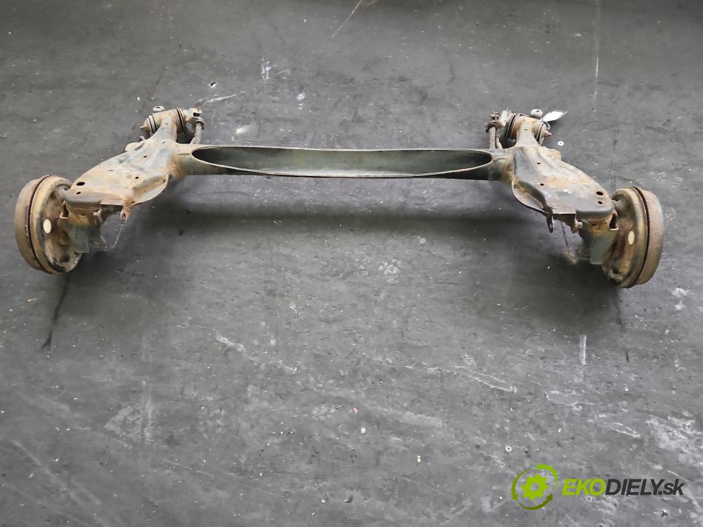 Fiat Tipo II 2015- 1.4 16V 95 HP manual 70 kW 1368 cm3 4- zadna výstuha  (Výstuha zadná)