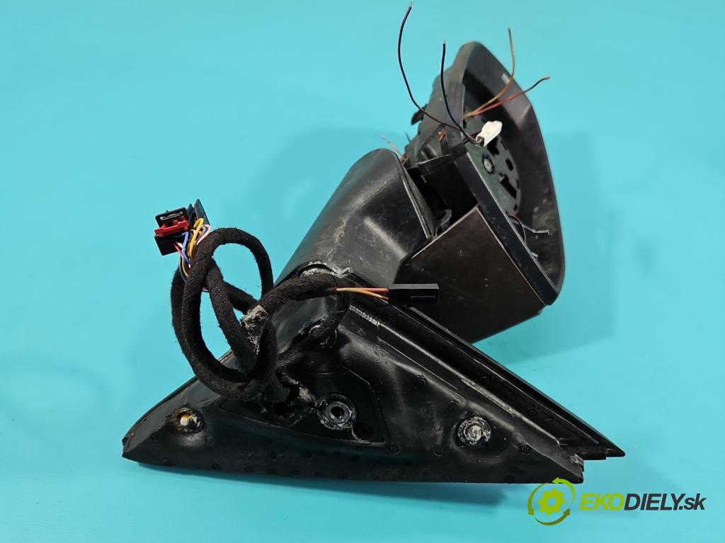 Skoda Octavia III 2013- 2.0 TSI 190 HP automatic 140 kW 1984 cm3 5- zrkadlo ľavé  (Kľučka dverí ostatné)