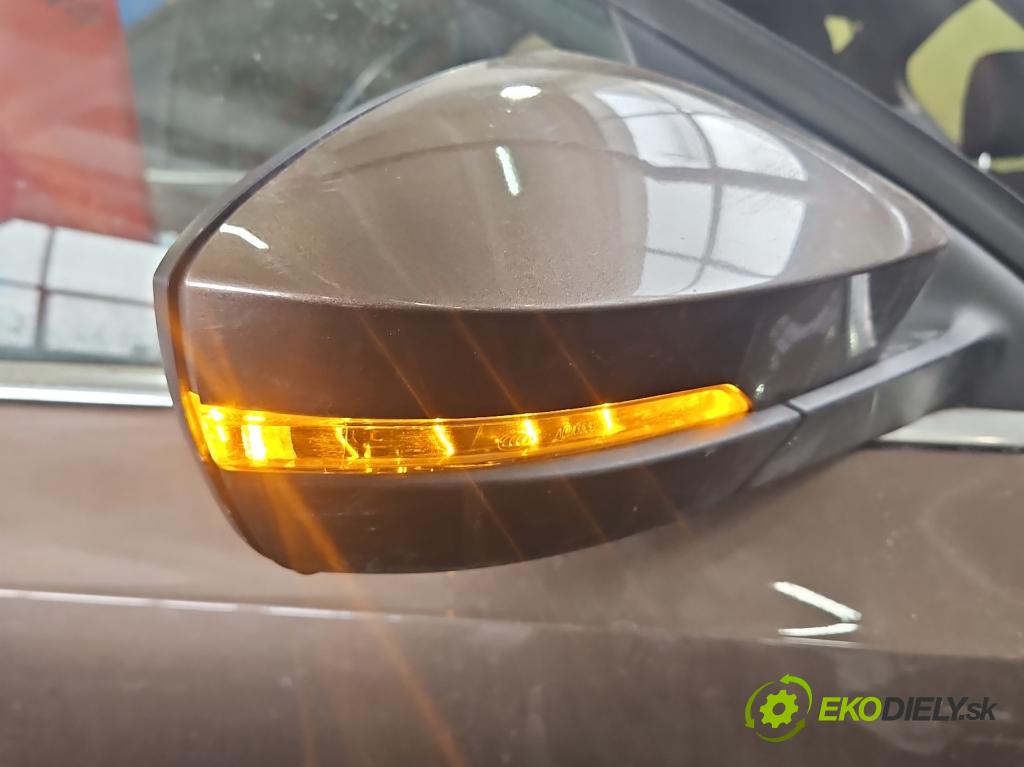 Skoda Octavia III 2013- 2.0 TSI 190 HP automatic 140 kW 1984 cm3 5- zrkadlo pravé  (Kľučka dverí ostatné)