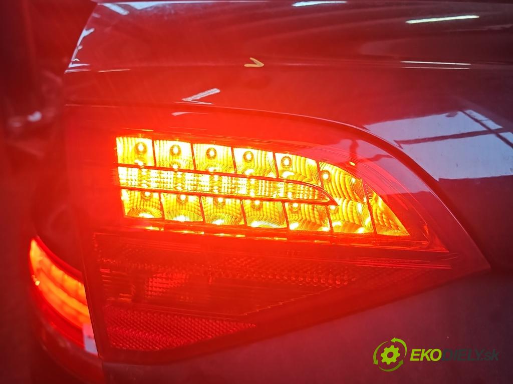Audi A4 B8 2007-2015 2.0 tdi 143 HP manual 105 kW 1968 cm3 5- svetlo / reflektor zadné ľavé 8K9945093B (Kľučka dverí ostatné)