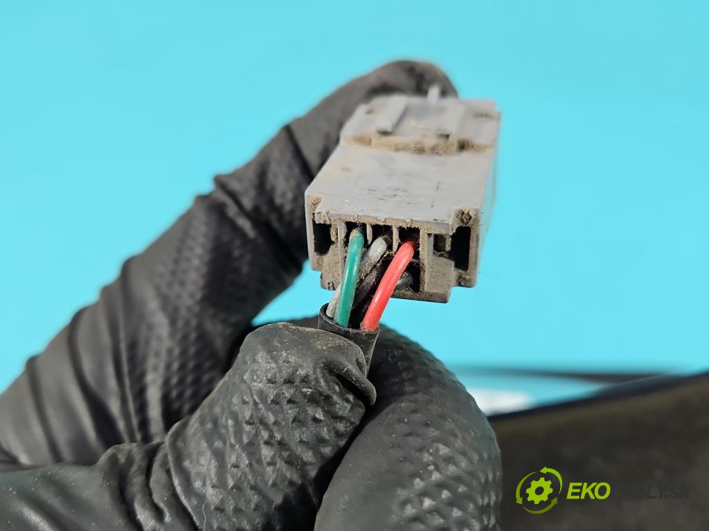 Renault Master II 1998-2010 2.8 td 114 HP manual 84 kW 2799 cm3 5- zrkadlo ľavé  (Kľučka dverí ostatné)