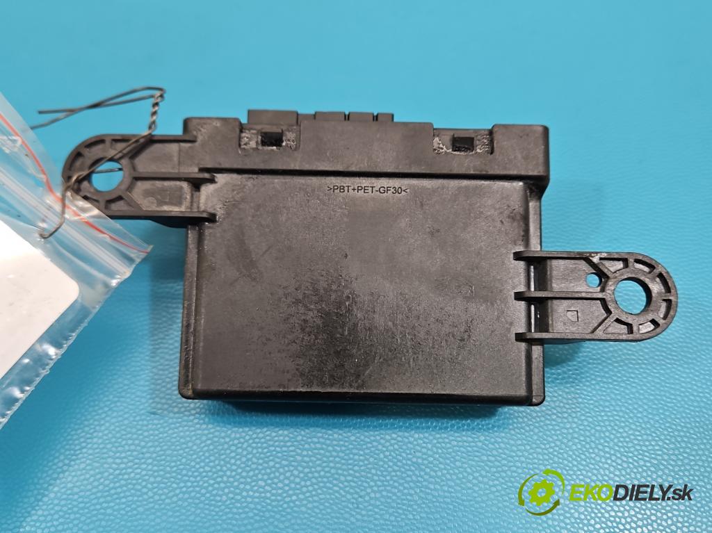 Fiat Tipo II 2015- 1.4 16V 95 HP manual 70 kW 1368 cm3 4- riadiaca jednotka parkovaní: 0263004811