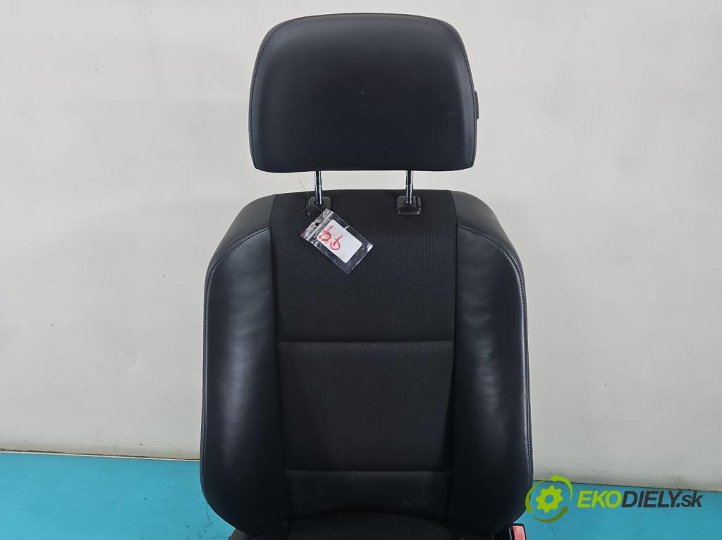 Bmw X3 E83 2003-2010 2.0d 177 hp manual 130 kW 1995 cm3 5- Sedadlo pravý  (Sedadlo)