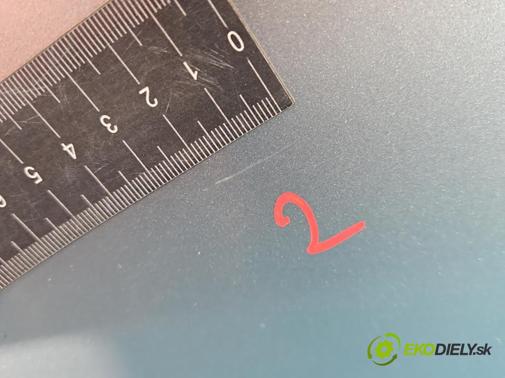 Mitsubishi Grandis 2.0 DID 136hp manual 100 kW 1968 cm3 5- dveře přední pravé  (Klika dveří ostatní)