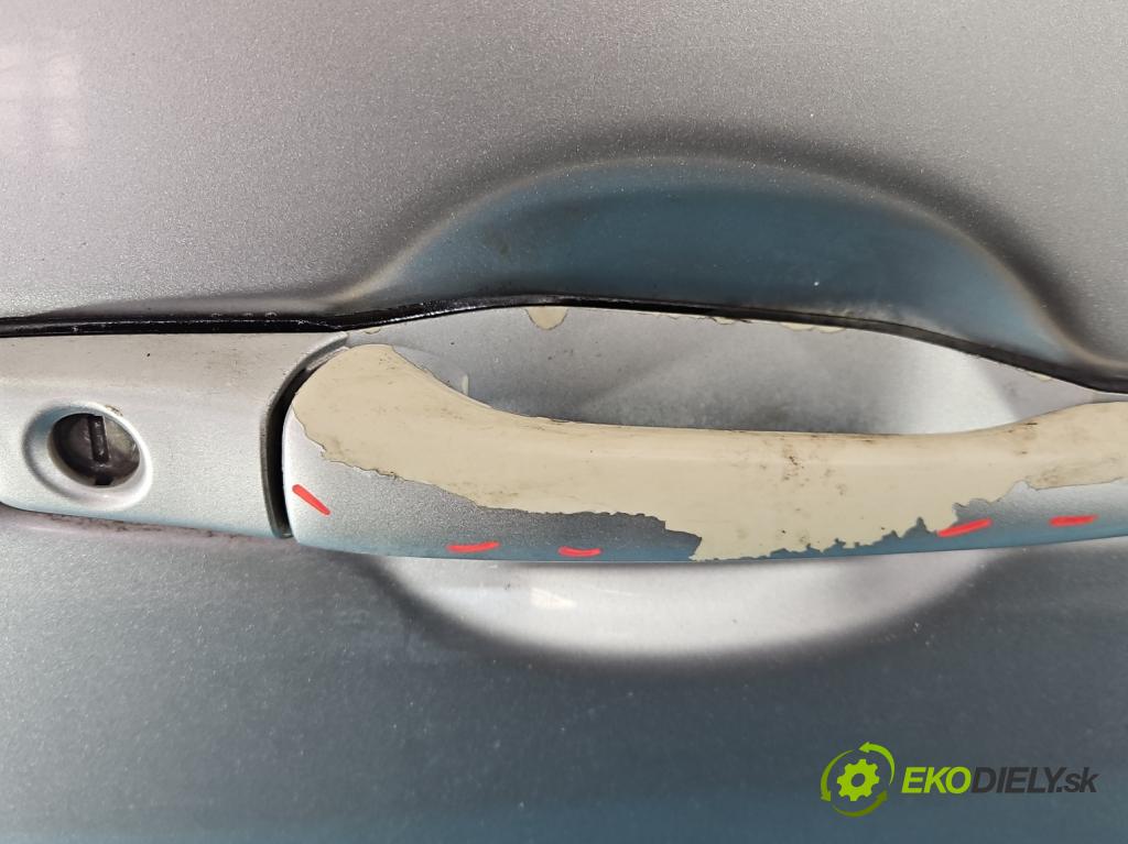 Mitsubishi Grandis 2.0 DID 136hp manual 100 kW 1968 cm3 5- dveře přední pravé  (Klika dveří ostatní)