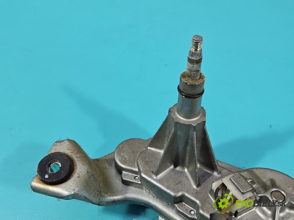 Mitsubishi Grandis 2.0 DID 136hp manual 100 kW 1968 cm3 5- motor stěrače zadní 34977-581