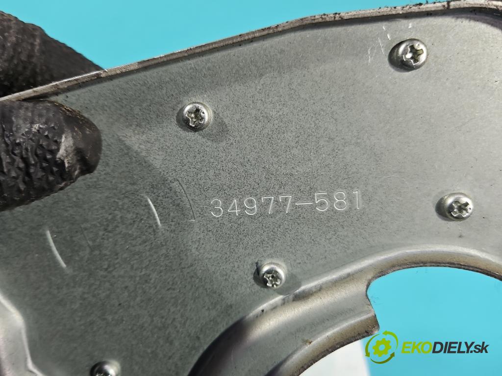 Mitsubishi Grandis 2.0 DID 136hp manual 100 kW 1968 cm3 5- motor stěrače zadní 34977-581