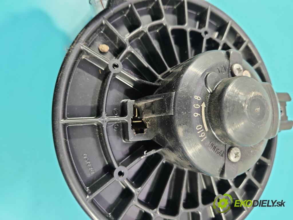 Mitsubishi Grandis 2.0 DID 136hp manual 100 kW 1968 cm3 5- ventilátor vzduchu 194000-1610