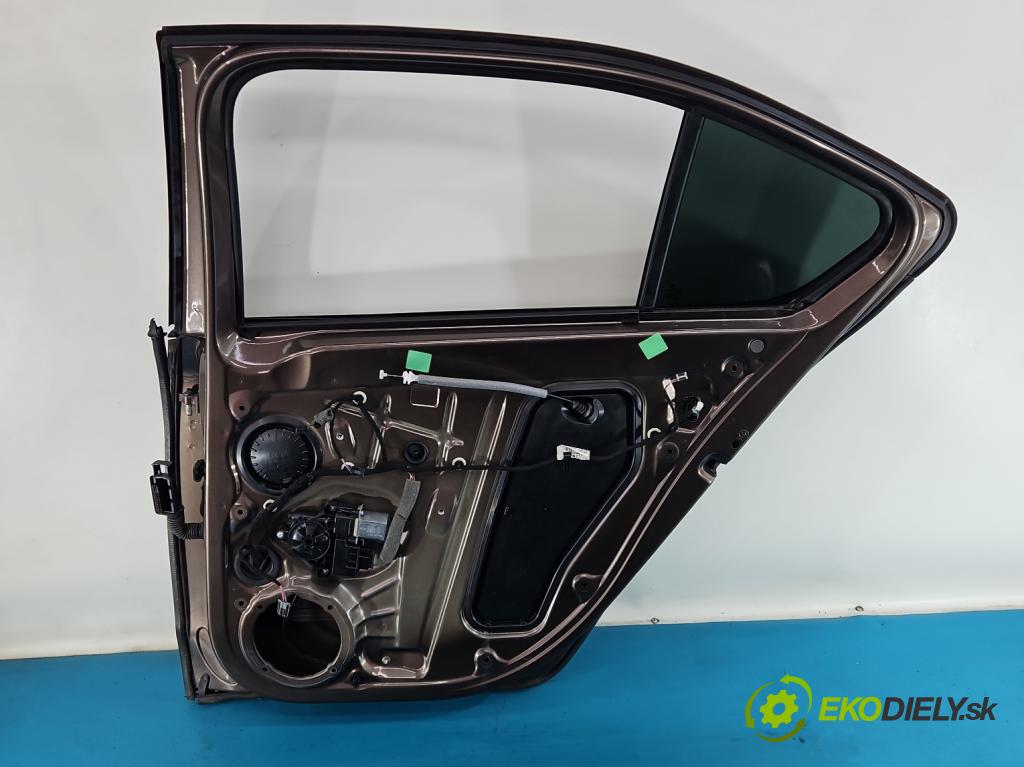 Skoda Octavia III 2013- 2.0 TSI 190 HP automatic 140 kW 1984 cm3 5- dvere zadné pravé  (Kľučka dverí ostatné)