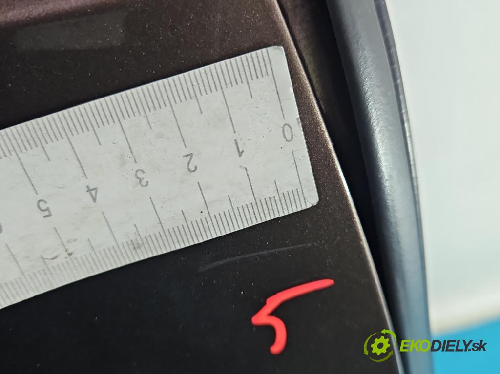 Skoda Octavia III 2013- 2.0 TSI 190 HP automatic 140 kW 1984 cm3 5- dvere zadné pravé  (Kľučka dverí ostatné)