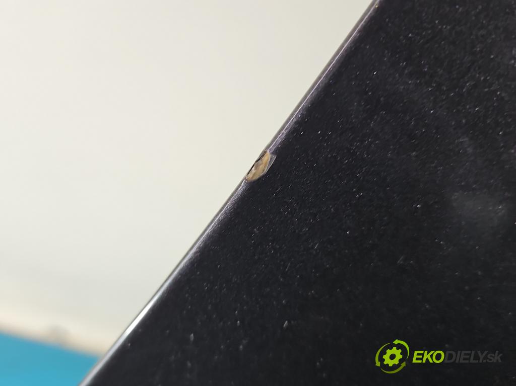 Kia Niro I 2016-2022 1.6 GDI 105 HP automatic 77 kW 1580 cm3 5- blatník predné pravý  (Kľučka dverí ostatné)